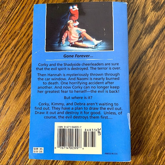 🎃2 R.L. Stine Cheerleader Series Books🎃 RETRO 1992 and 1994 - Picture 8 of 10